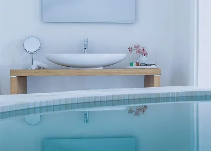 Aliko Luxury Hotel Imerovigli (Santorini)