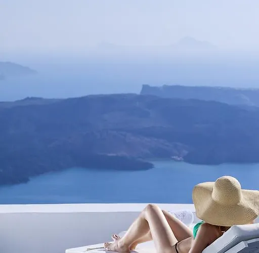 Aliko Luxury 4* Imerovigli (Santorini)