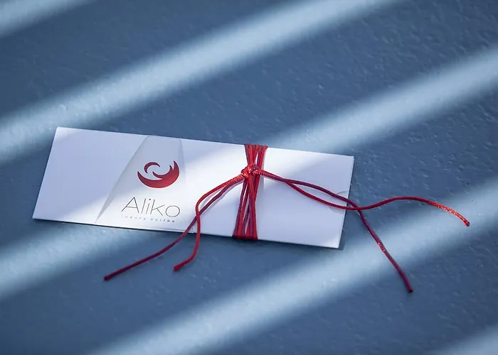 Aliko Luxury Imerovigli (Santorini)